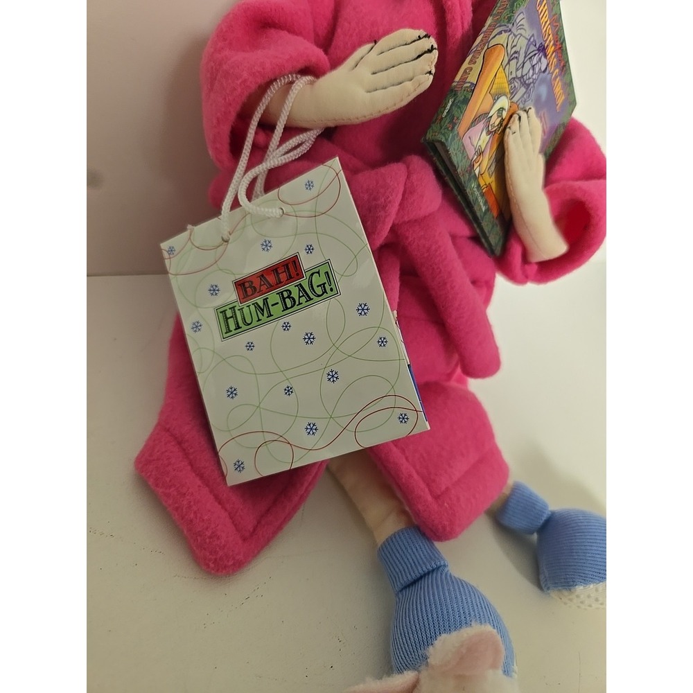Hallmark Shoebox 16" Maxine Plush Doll Bah Hum Bag Christmas Carol With Book NEW - Picture 3 of 7